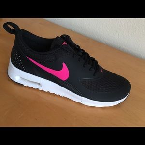 nike thea 2019